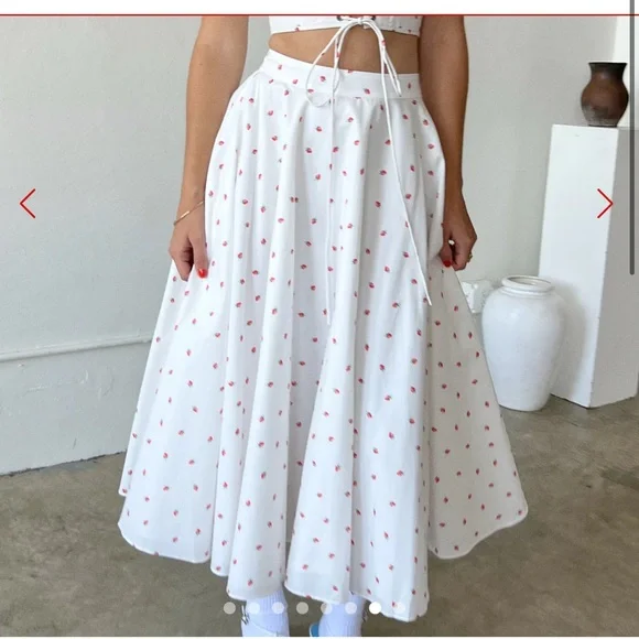 Lisa Says Gah Sangria Skirt - Picture 1 of 14